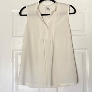 White blouse. Office / professional wear. Lace half button up.